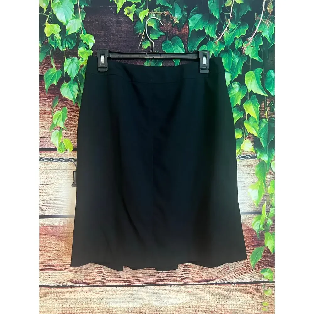 Akris Punto Mini Skirt Black Wool Viscose Womens Size 6/8 Academia Office Preppy